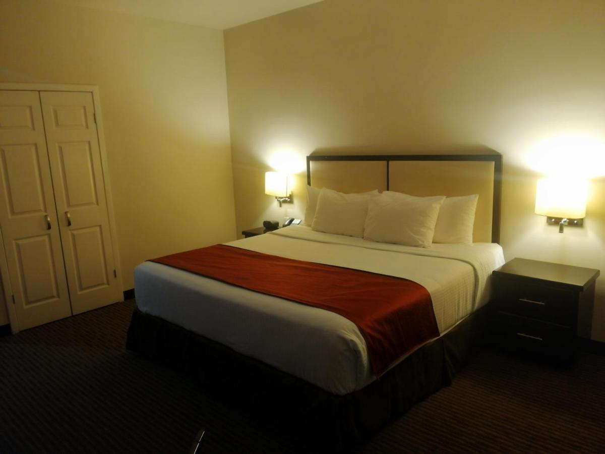 Best Western Plus La Mina Parral エクステリア 写真