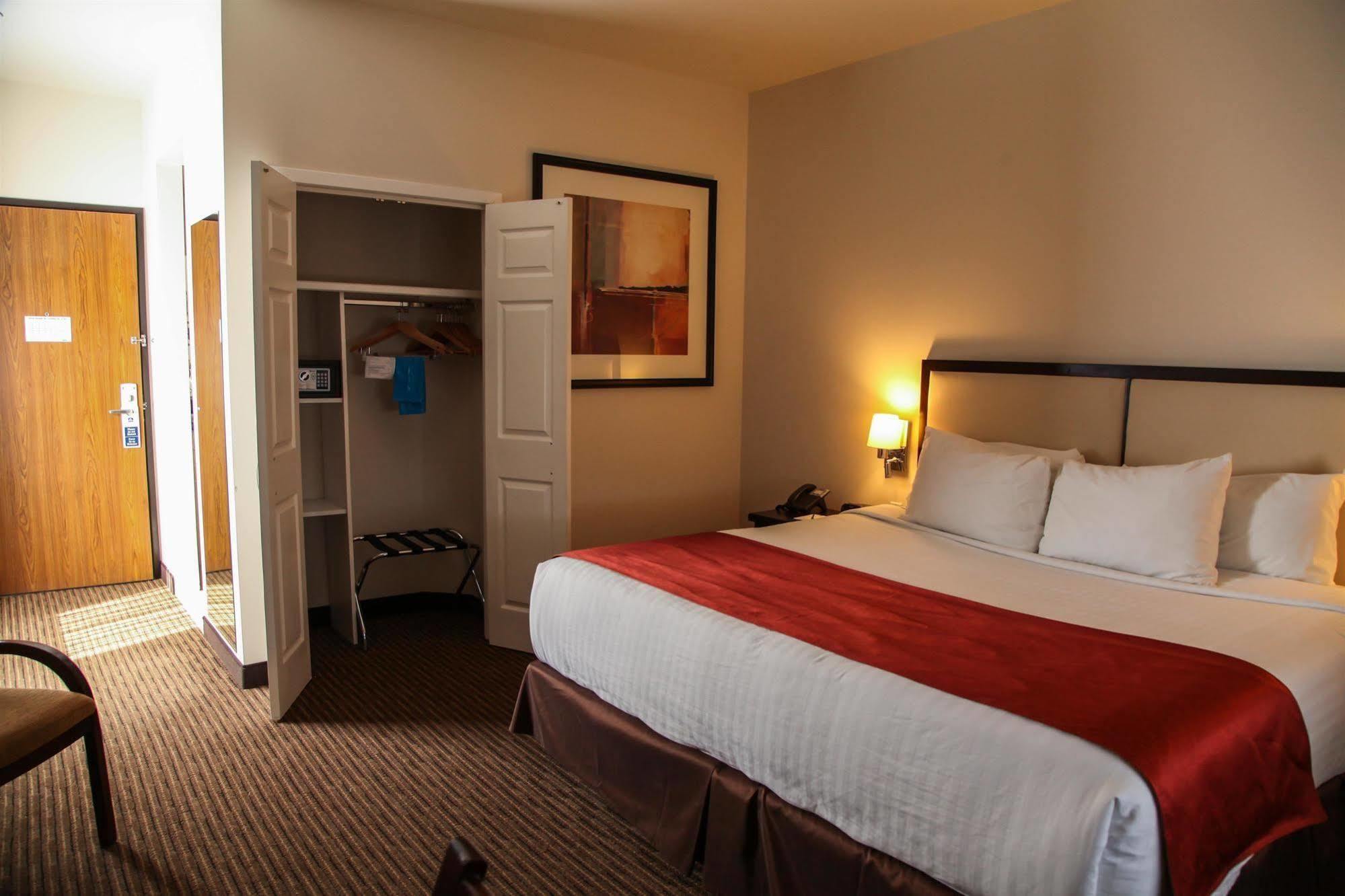 Best Western Plus La Mina Parral 部屋 写真